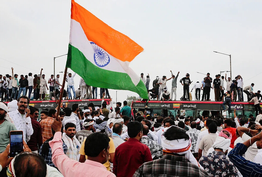 मध्य प्रदेश : मूंग किसानों ने राजधानी में डाला डेरा, घेरा मुख्यमंत्री निवास